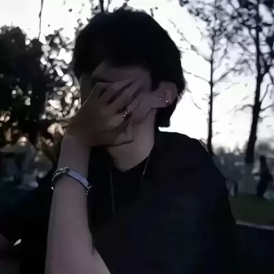 靳高妍